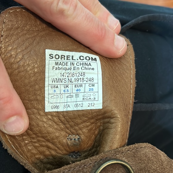 Sorel Leather Lace-up Platform Boots - Picture 10 of 17